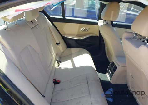 2021 BMW 330I z USA, uszkodzony, nr VIN 3MW5R1J0XM8B69340